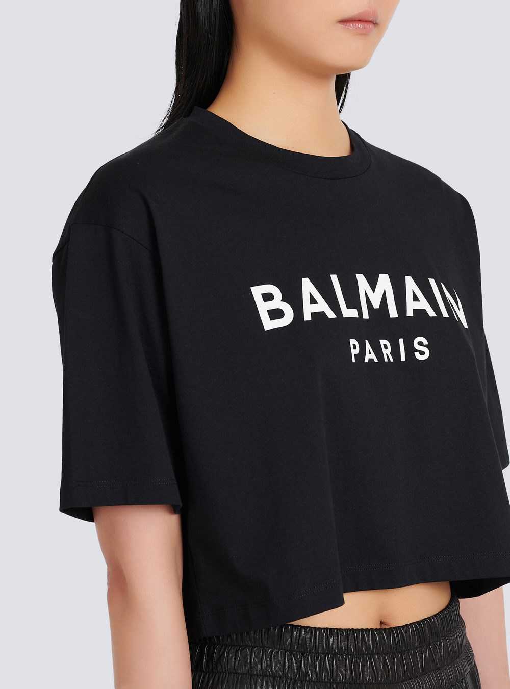 Balmain Cropped Eco-designed Cotton T-shirt With Balmain Logo Print Black | UVAMPHD-17