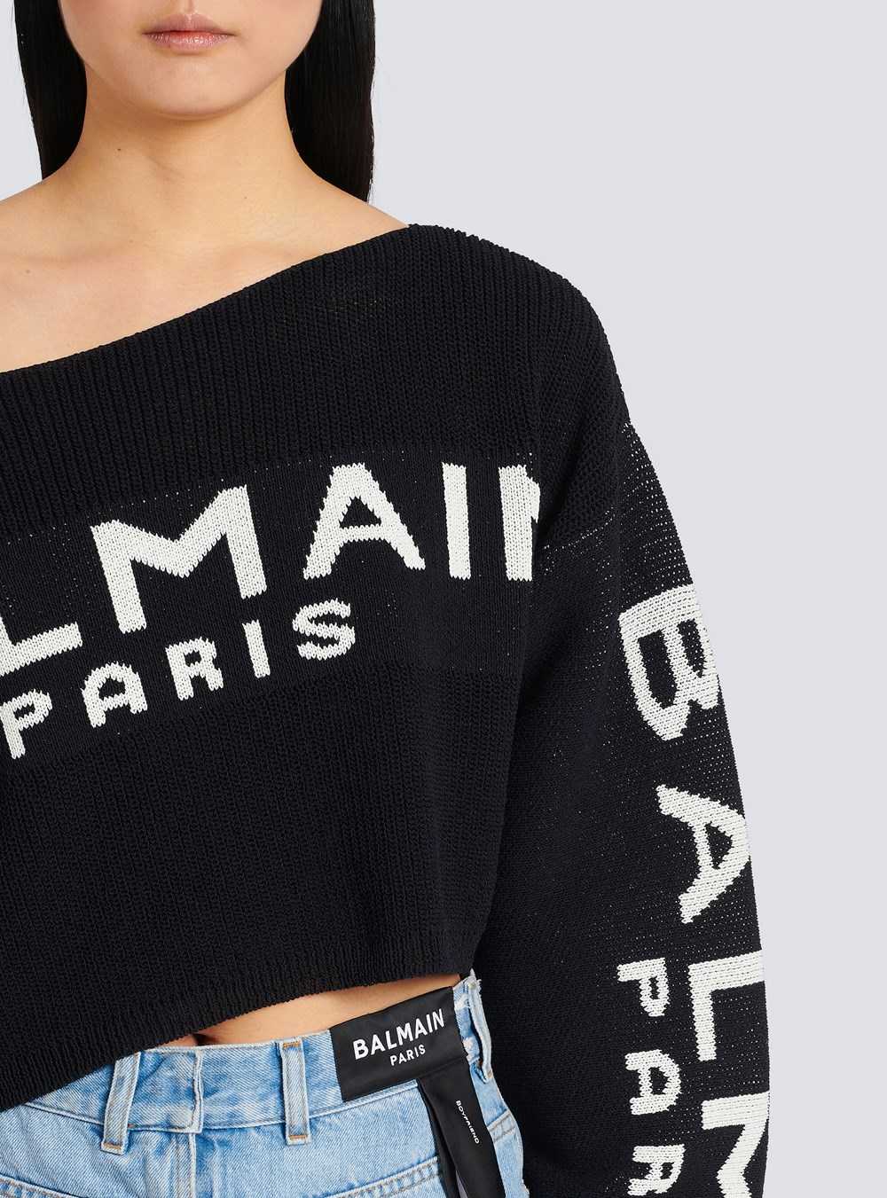 Balmain Cropped Knit Sweater With Graffiti Balmain Logo Print Black | FIRMNSJ-07