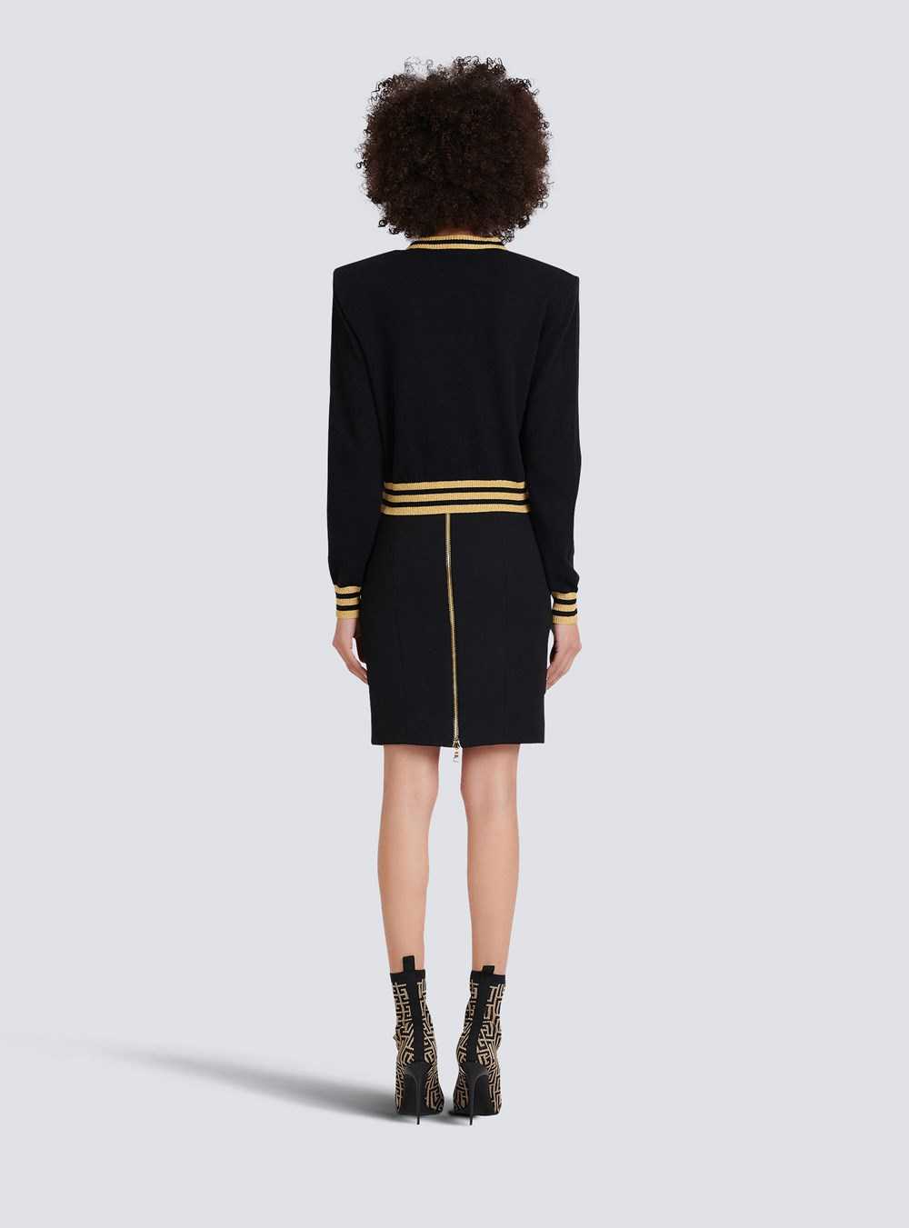 Balmain Cropped Wool Sweatshirt With Gold Balmain Logo Black | BALFINX-02