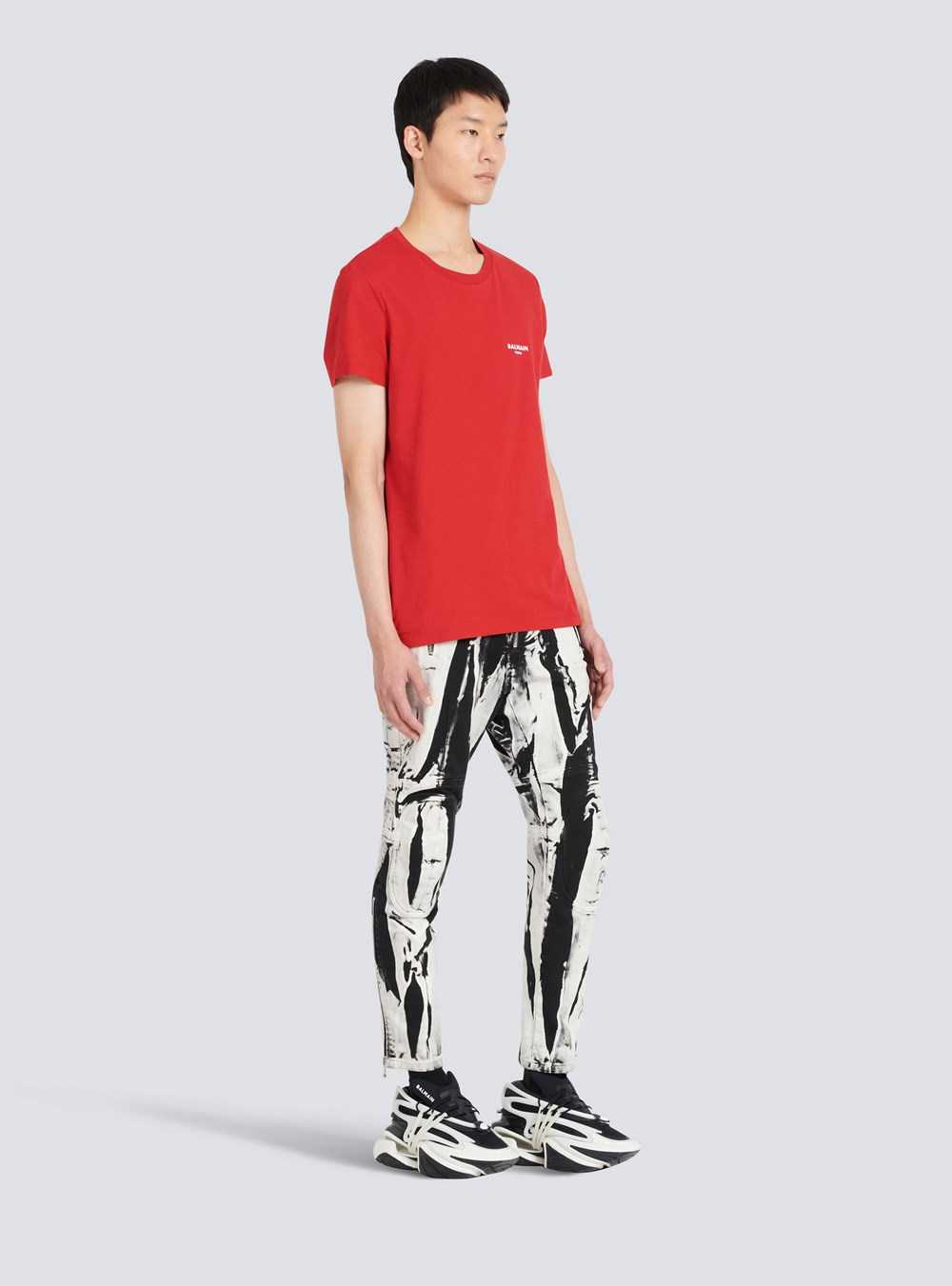 Balmain Eco-designed Cotton T-shirt With Small Flocked Balmain Paris Logo Red | XIRSHZU-94