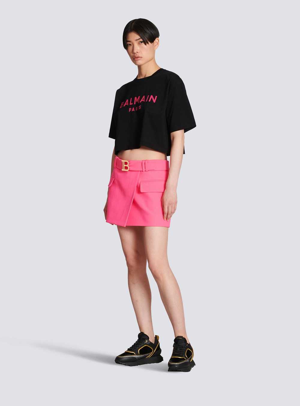 Balmain Exclusive - Cropped Cotton T-shirt With Balmain Logo Print Pink | BEGSFJO-67