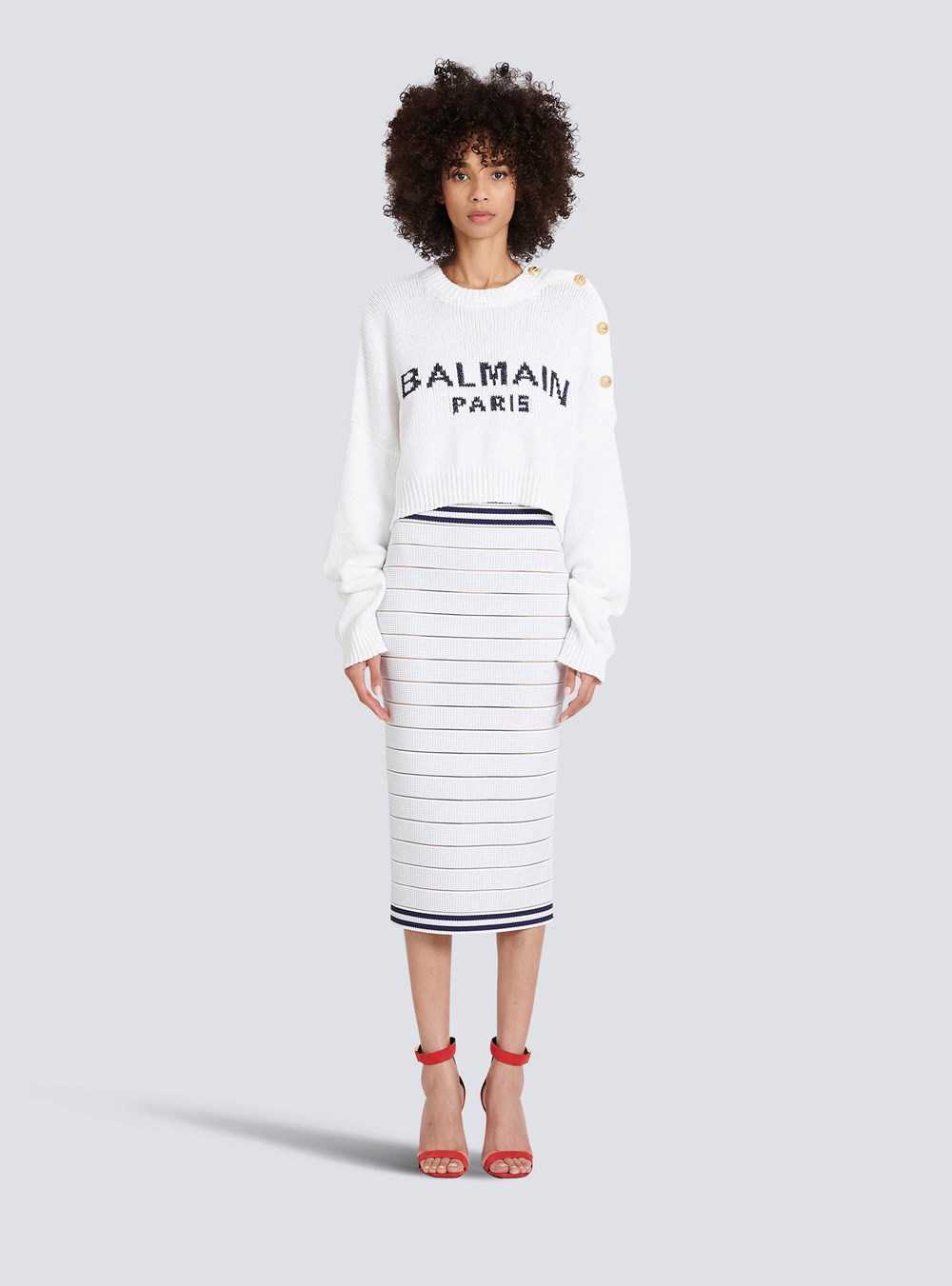 Balmain High Summer Capsule - Cropped Knit Sweater With Balmain Logo Print White | BJMYAKH-39