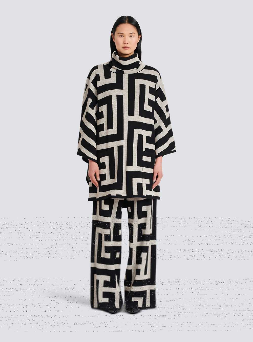 Balmain Knit Poncho With Maxi Balmain Monogram Print Black | AVWGFKS-63