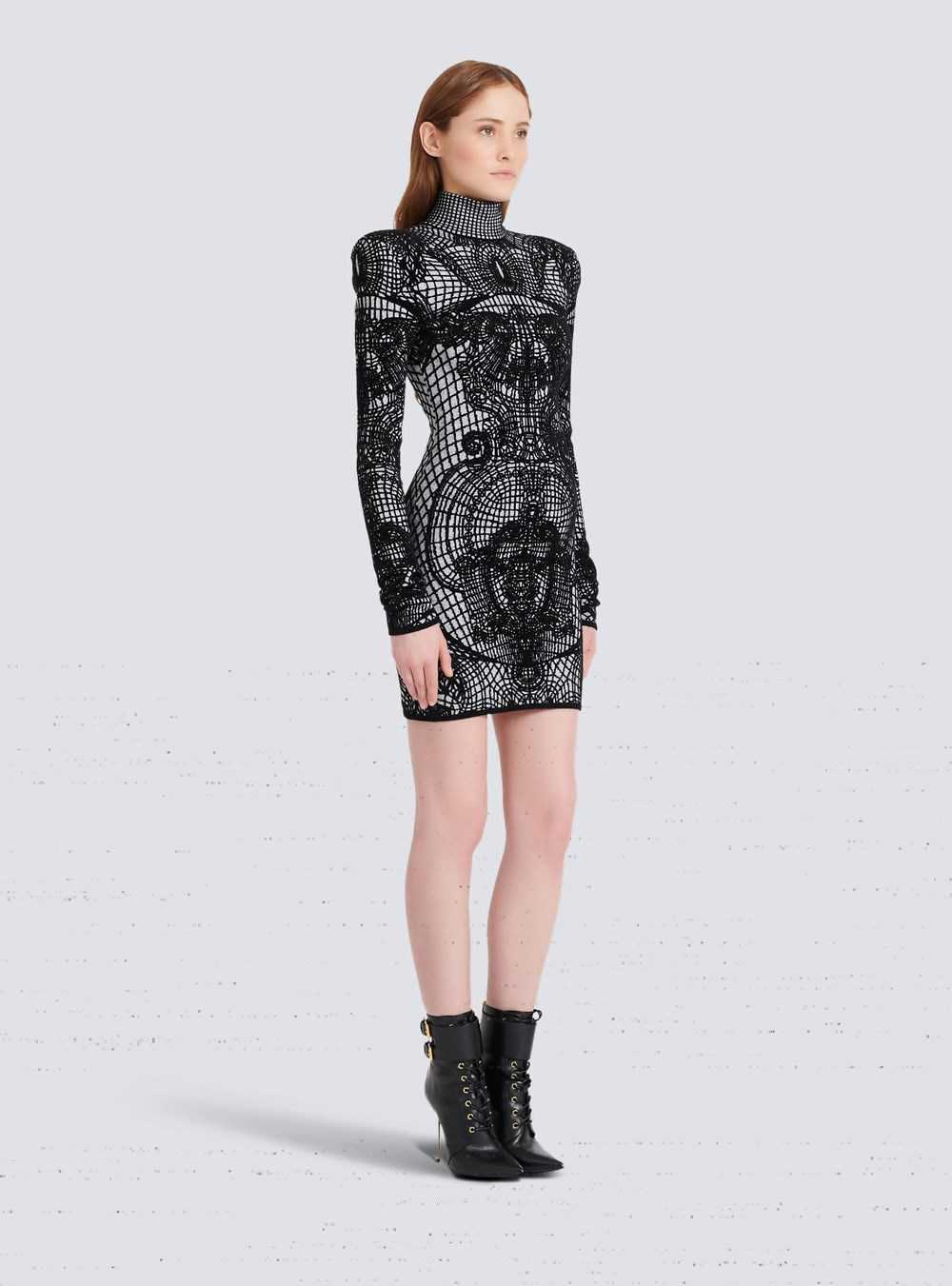 Balmain Short Velvet Dress Black | AGYERNM-10